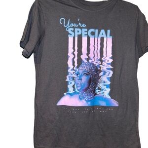 New Lizzo your special Tshirt size Xs extra small diva tee